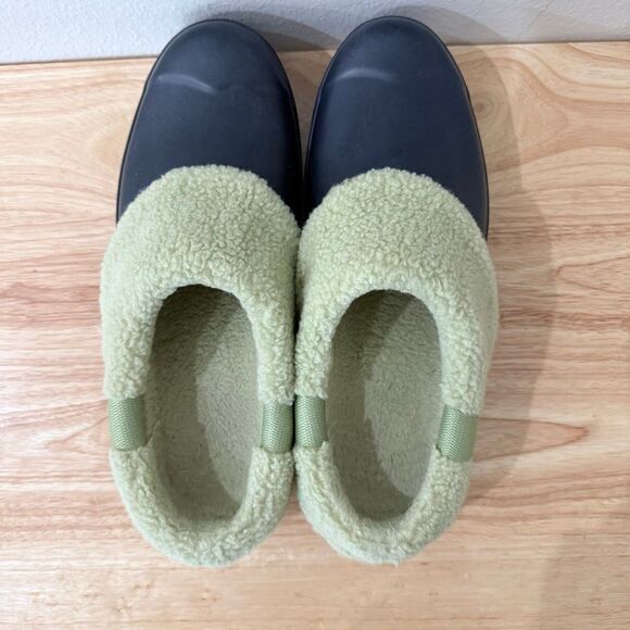 Hunter Gardener Black Fur Lined Waterproof Clogs Women's Size US 9 EU 40 - Picture 3 of 9